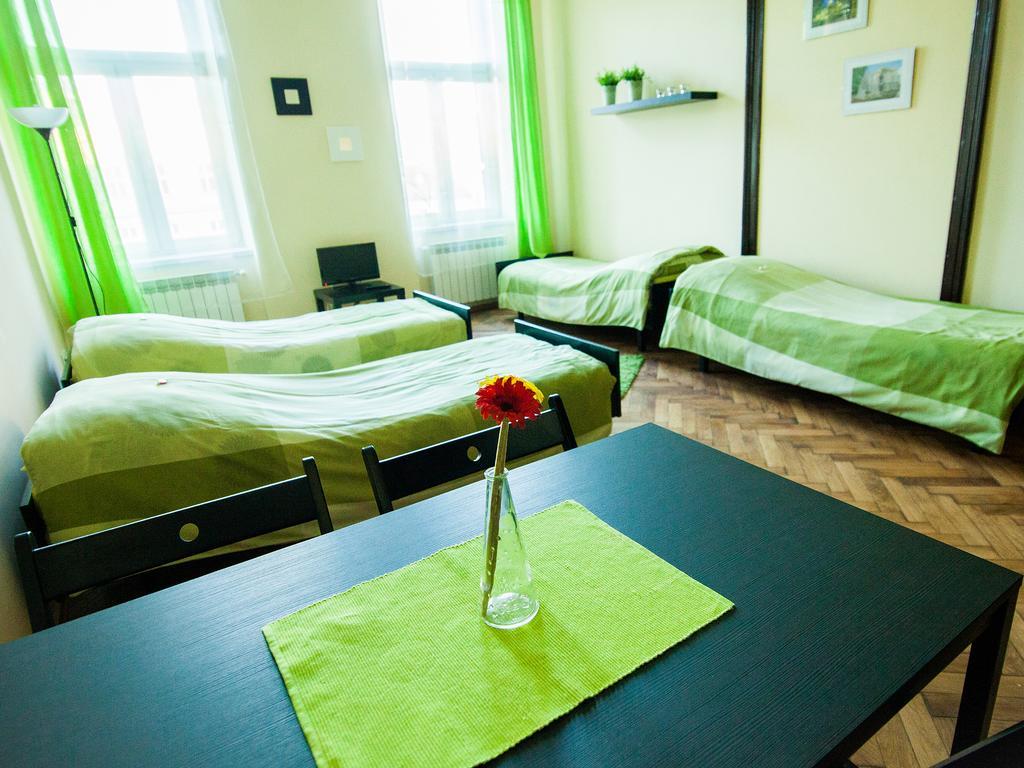 Sleep Time Hostel Bielsko-Biala Room photo
