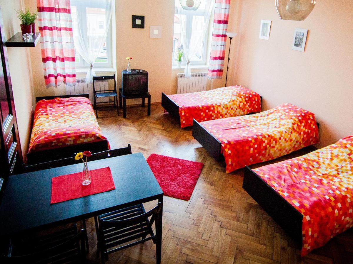 Sleep Time Hostel Bielsko-Biala Room photo